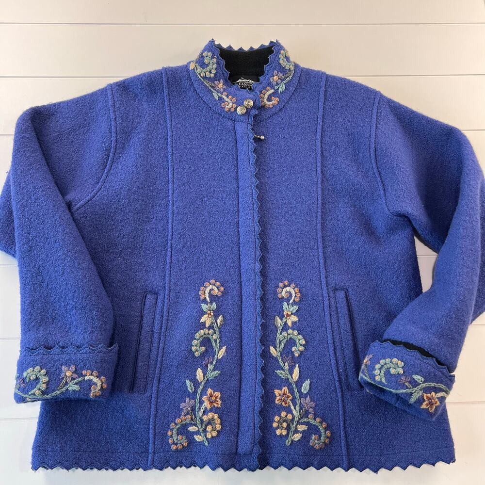 Icelandic Design Vintage Purple Zip Up Sweater Embroidered Flowers Size Large